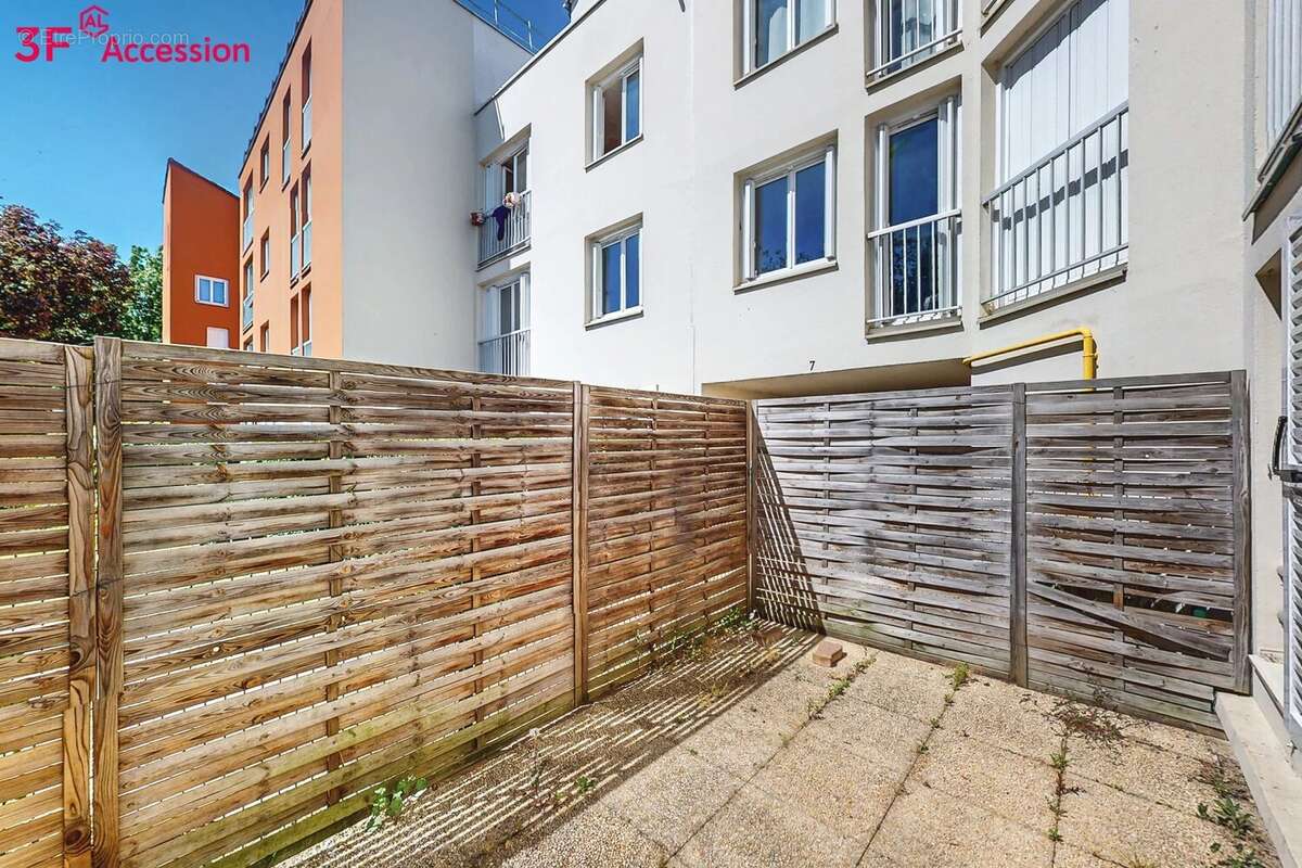 Appartement à COULOMMIERS