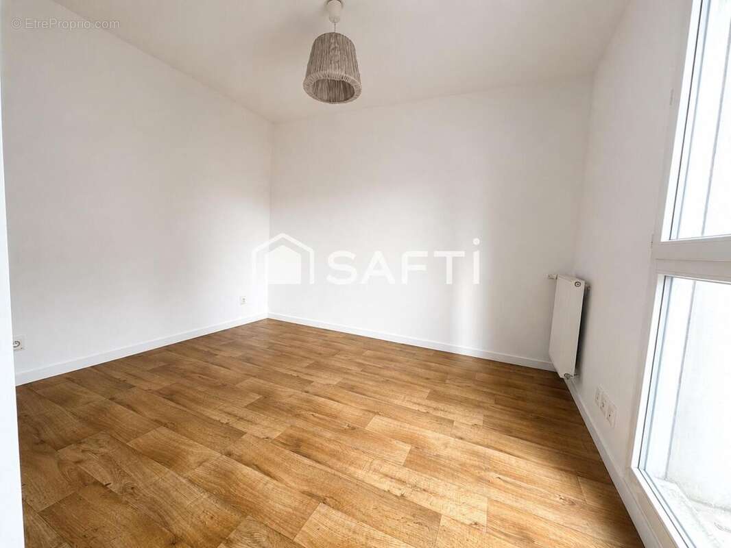 Photo 6 - Appartement à BOBIGNY