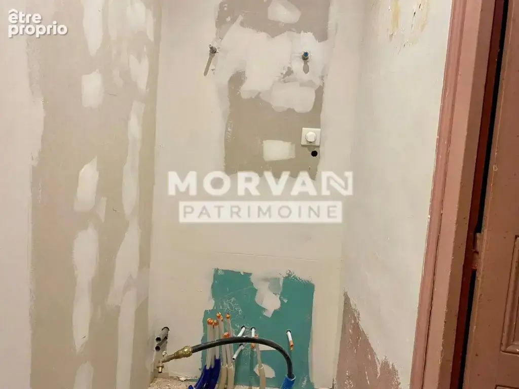Centre bourg - maison de famille 153 m2 - cour et garage 151000 € - photo 22