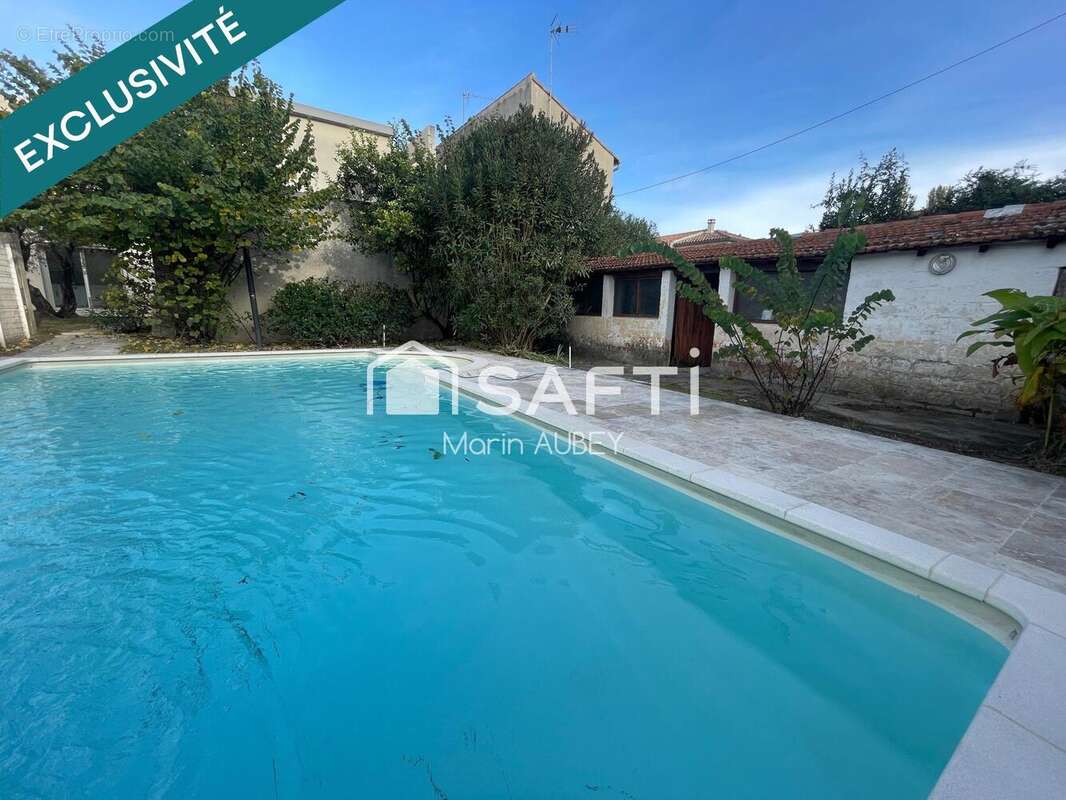 Photo 2 - Maison à NIMES