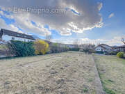 Terrain à BONS-EN-CHABLAIS