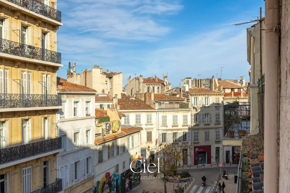 Appartement à MARSEILLE-6E