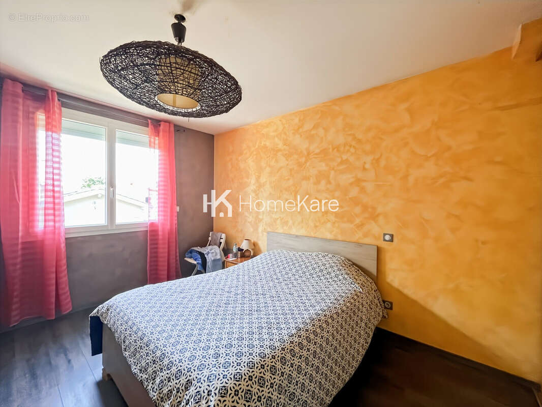 Appartement à AMBARES-ET-LAGRAVE