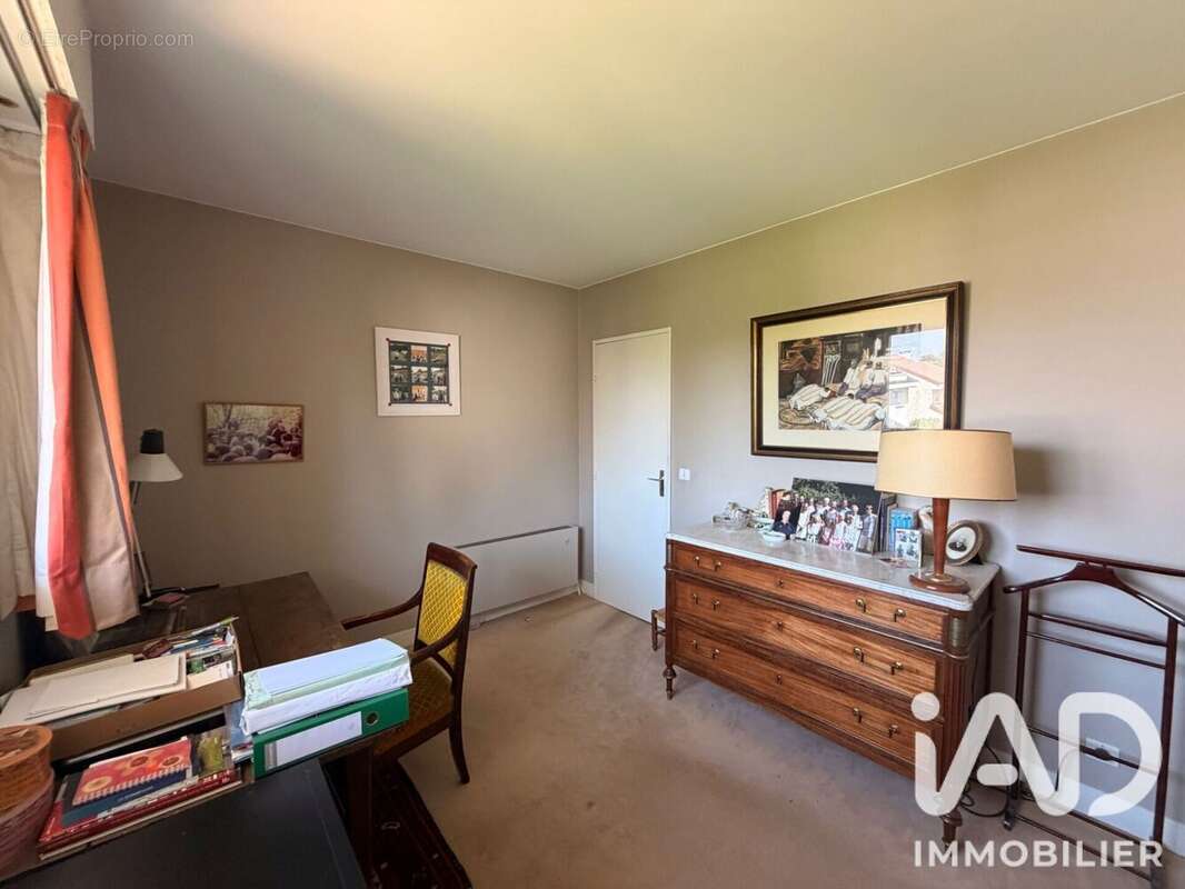 Maison 169 m² à Fourqueux  - photo 8