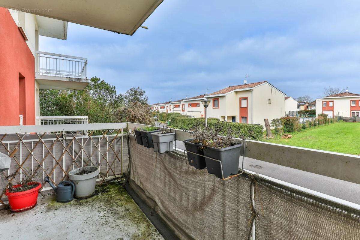 Appartement à BELIN-BELIET
