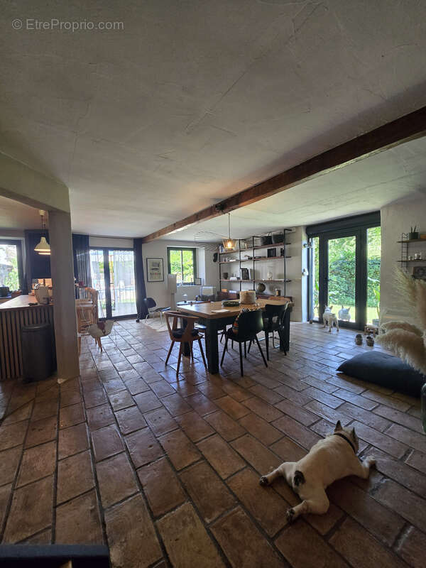 Maison en pierre beaucoup de charme - photo 8