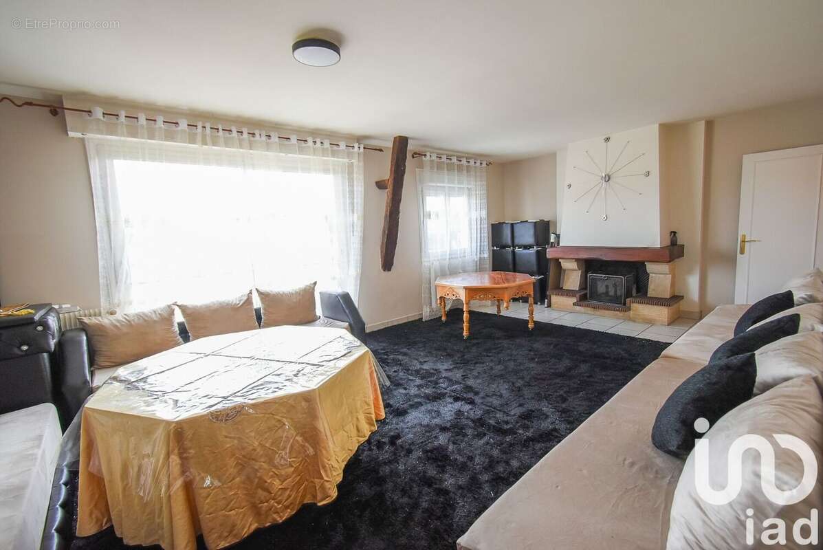 Photo 4 - Maison à COUBRON