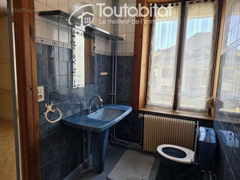 Maison à VRIGNE-AUX-BOIS