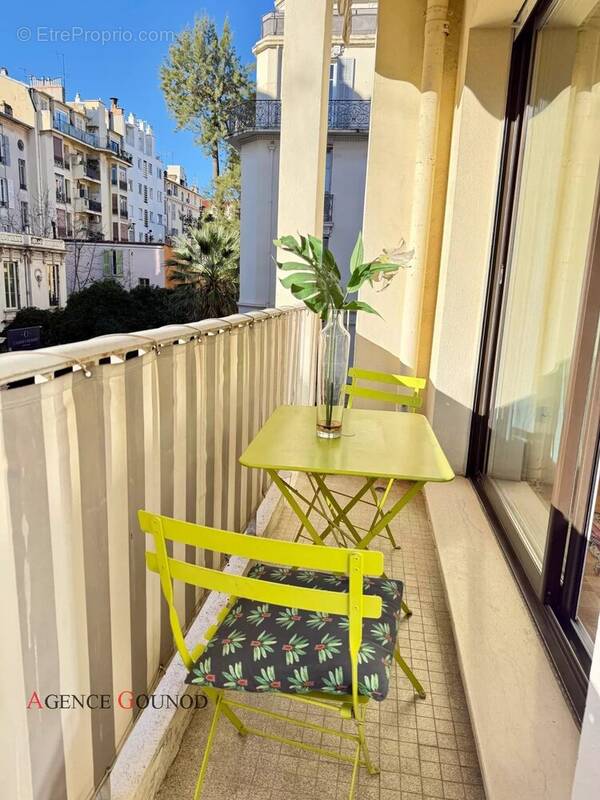 Appartement à NICE