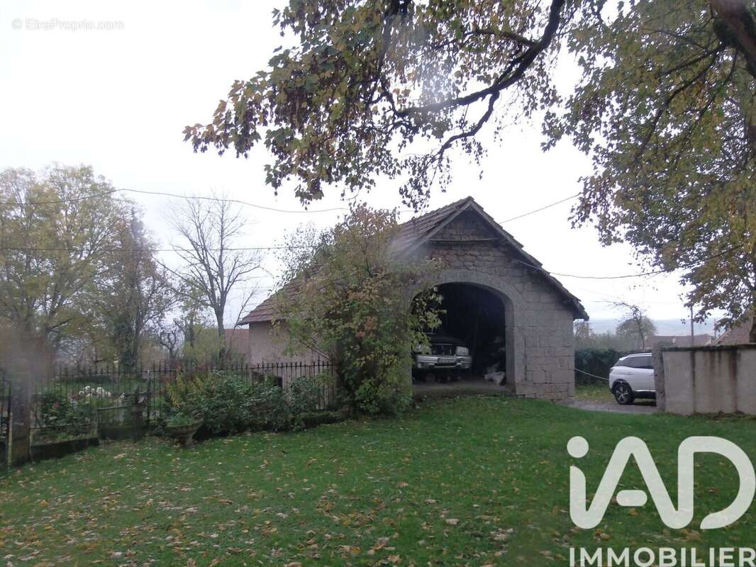 Photo 3 - Maison à VILLOSANGES