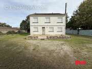 Maison à SAINT-SEBASTIEN-SUR-LOIRE