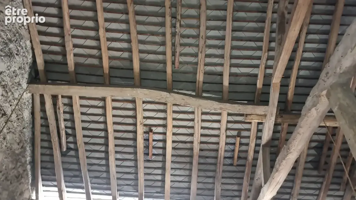 Maison en pierre avec gros ptotentiel - photo 24