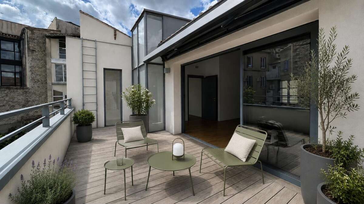 Maison à NIMES