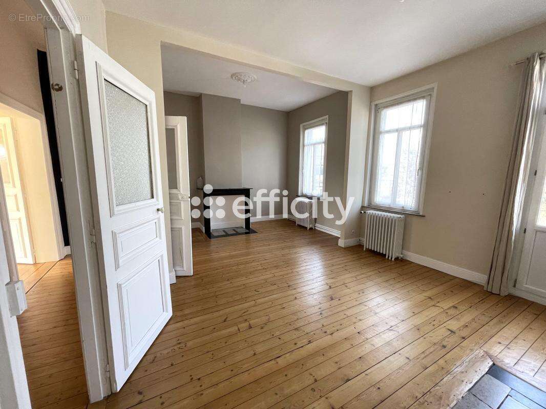 Maison à VALENCIENNES