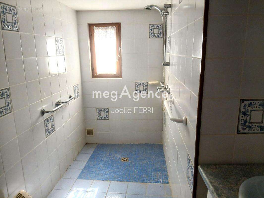 Maison de village de 116 m2 avec garage - photo 7