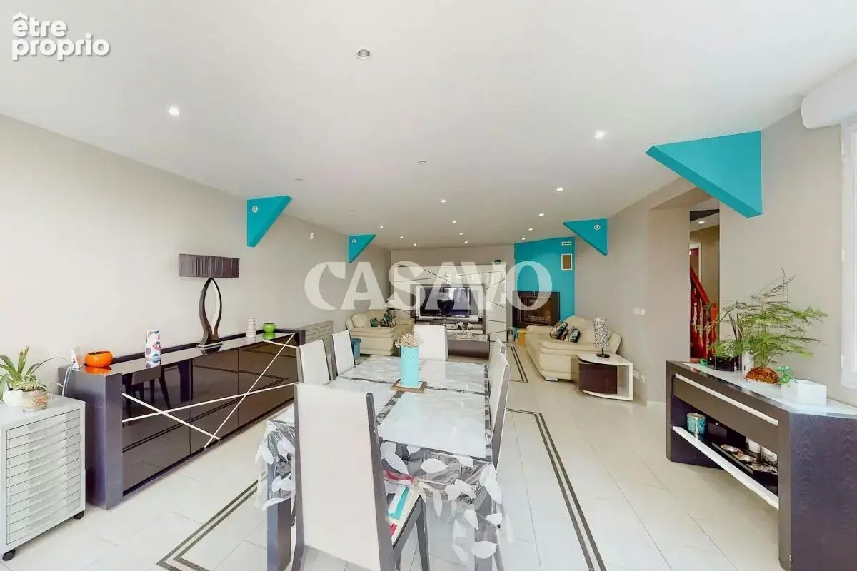 Vente Maison 8 pièces de 200m² - 92240 Malakoff - photo 6