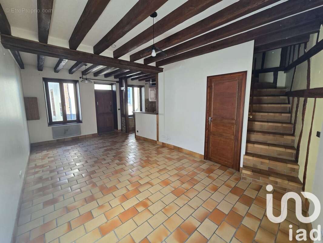Photo 3 - Maison à CHATEAU-RENARD