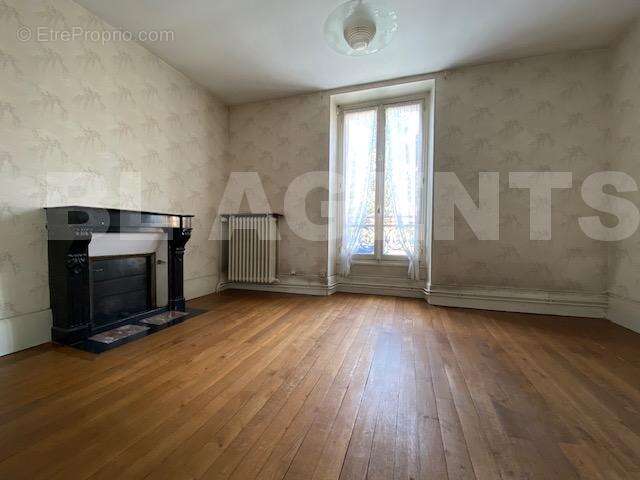 IMG_7858 - Maison à SAINT-VRAIN