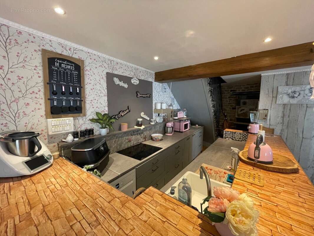 Maison à ESSEY-ET-MAIZERAIS