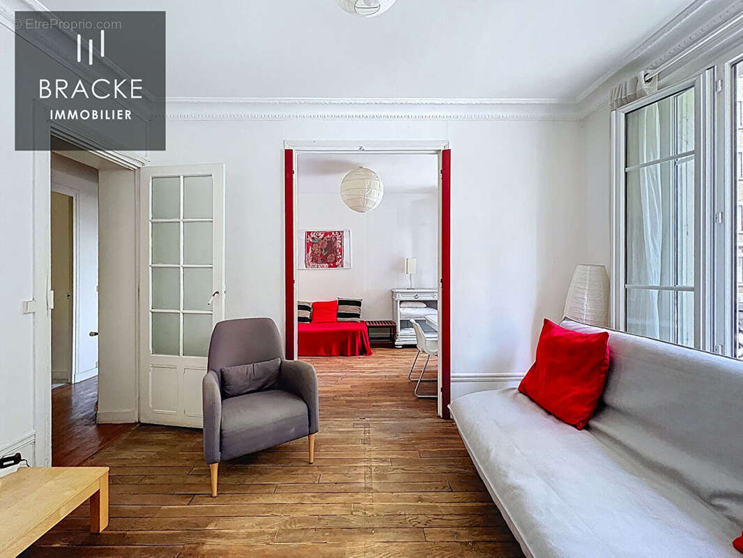 Appartement à COURBEVOIE