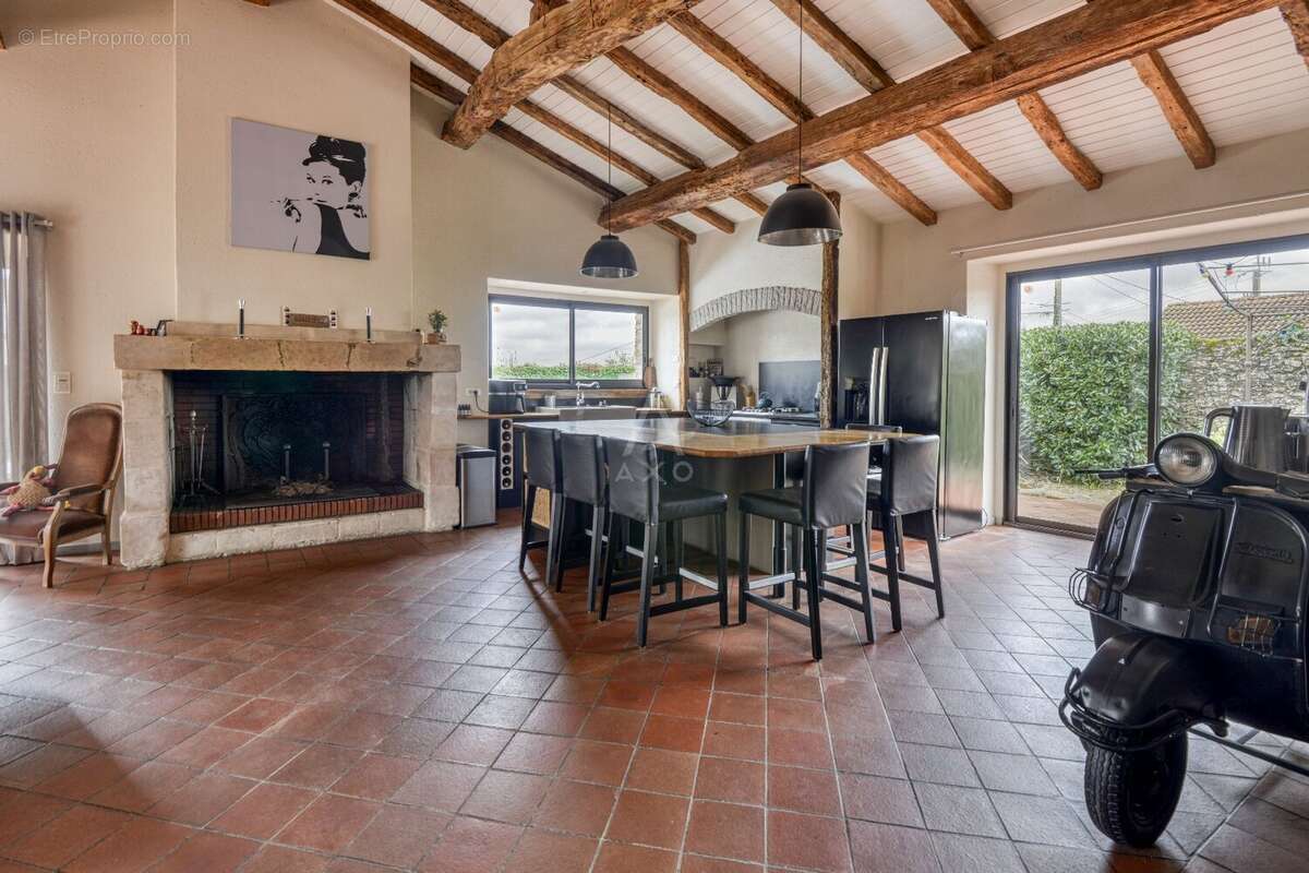 Maison à LE LANDREAU