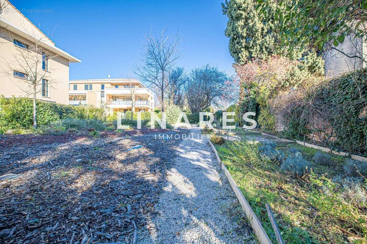 Appartement à AIX-EN-PROVENCE