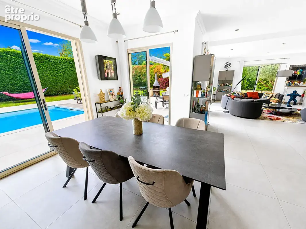 Maison à Bougival 10 pièces, 330m², Piscine, Terrain 1513m² - photo 8
