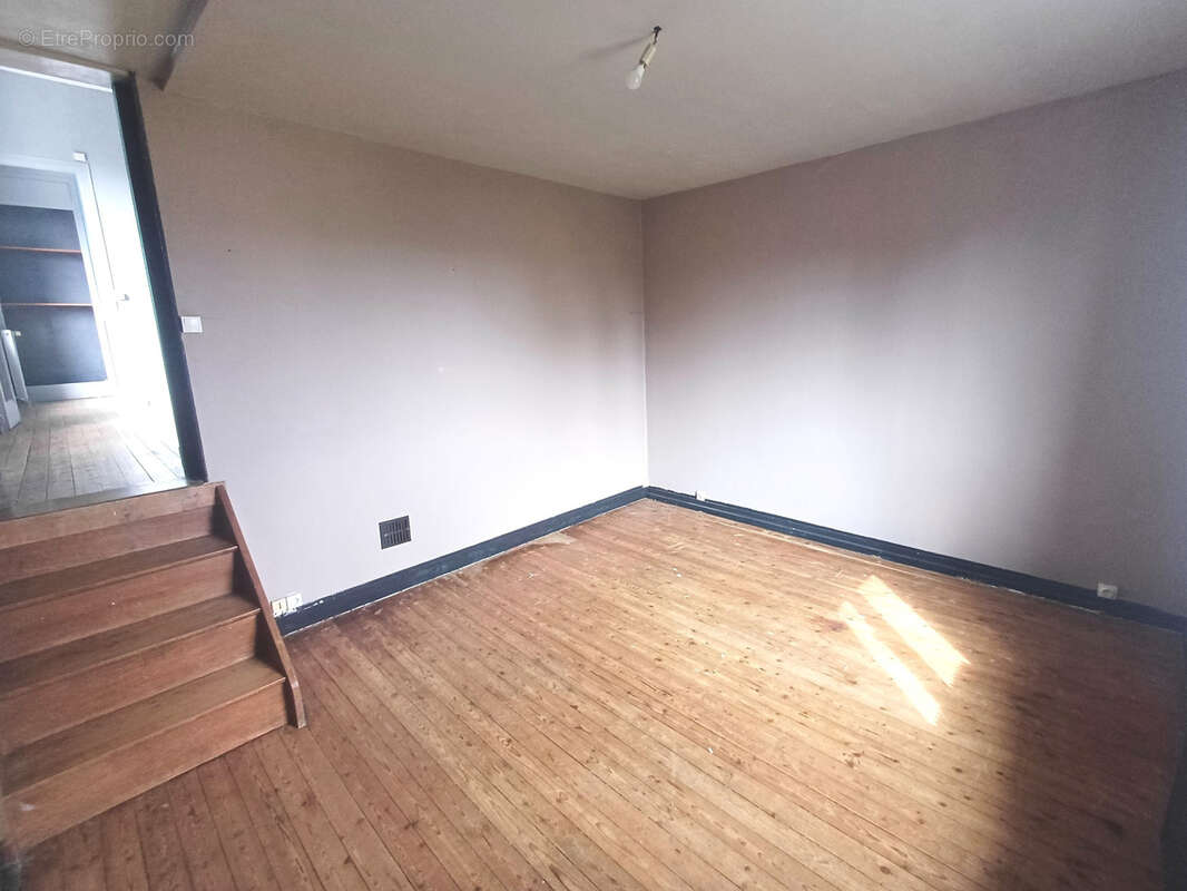 Maison à LONDINIERES