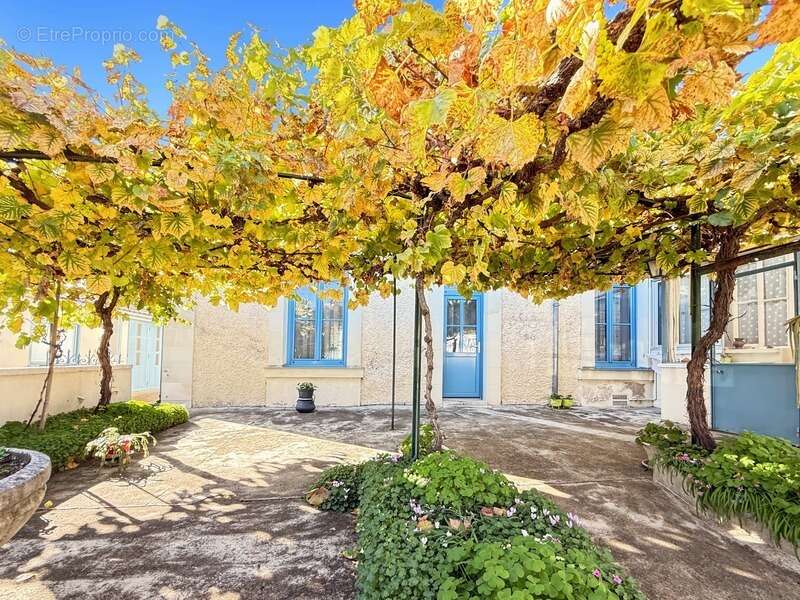 Maison à CHATELLERAULT