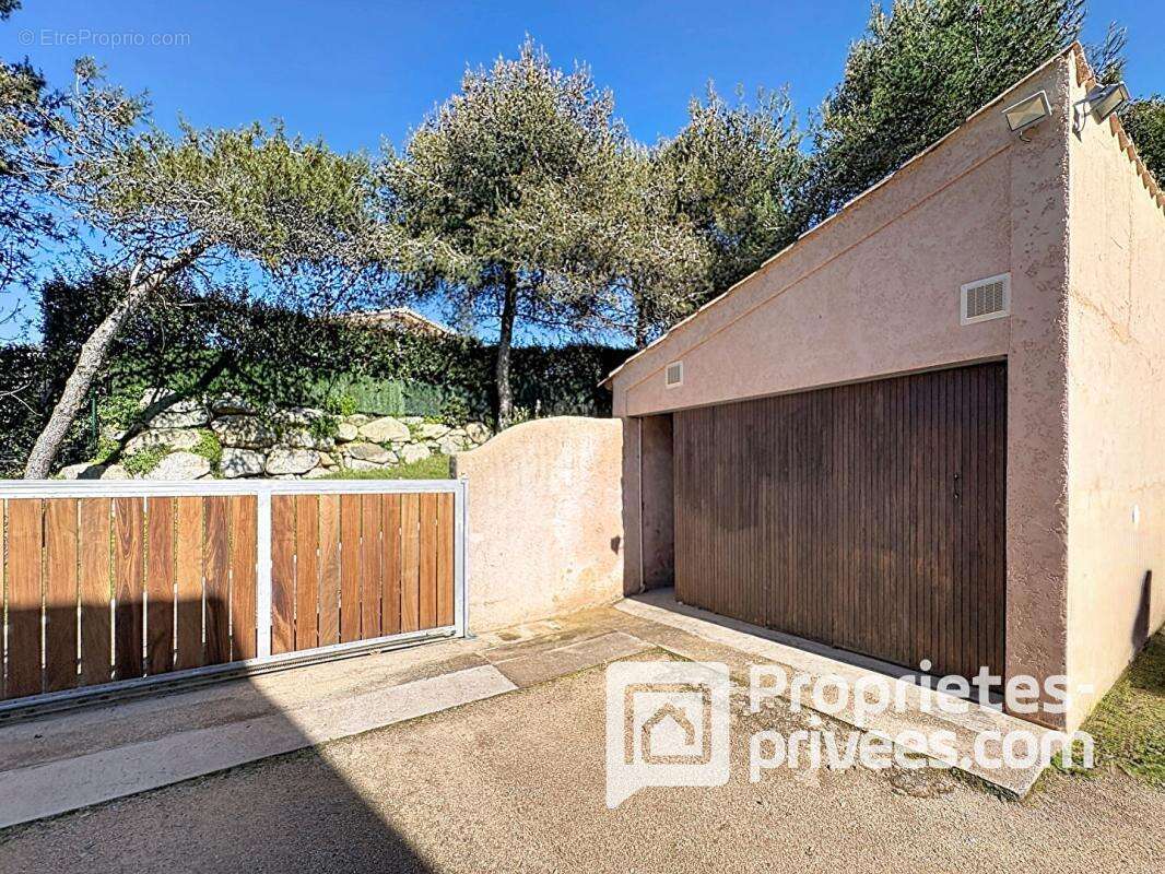 Maison à GROSSETO-PRUGNA