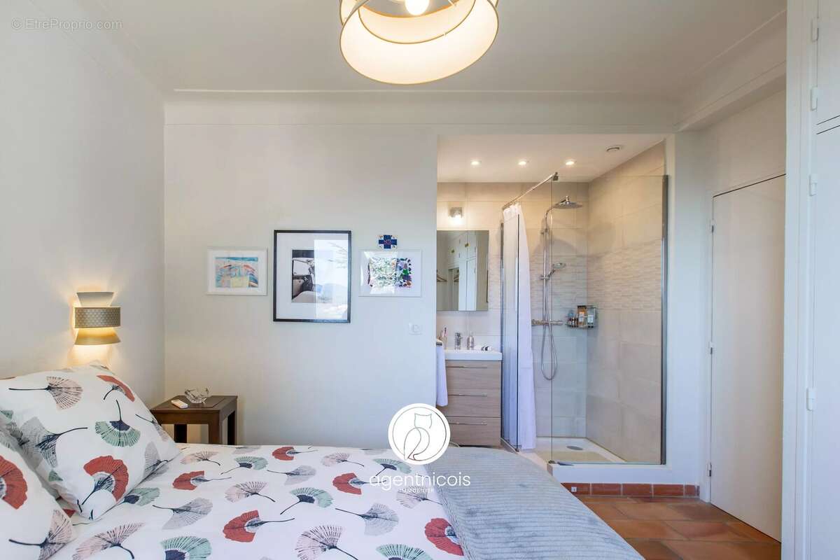 Maison à SAINT-JEANNET