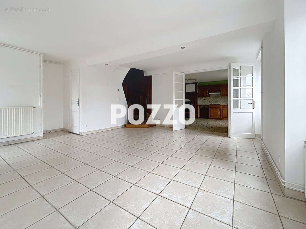 Maison à LE BENY-BOCAGE