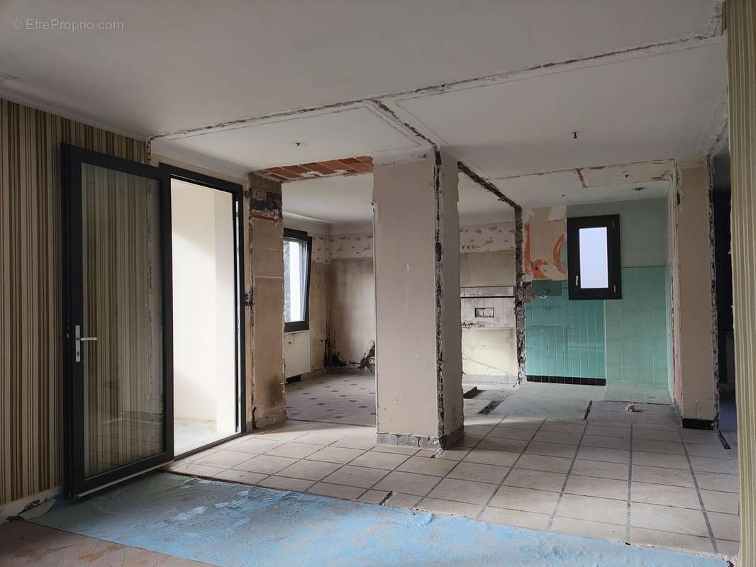Maison vendue en PLATEAU - Travaux intérieurs à prévoir - photo 6