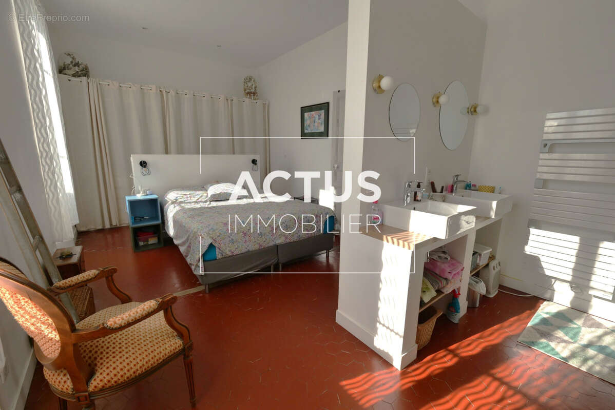 Maison à SALON-DE-PROVENCE