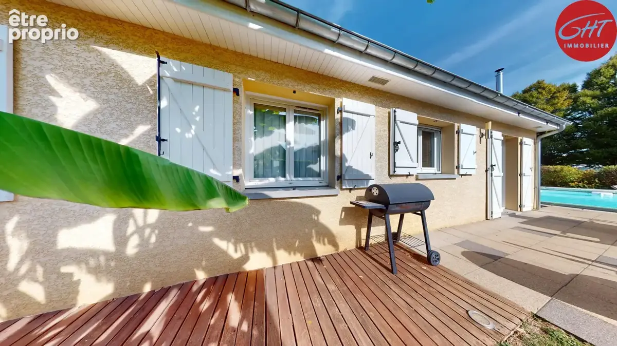 Maison familiale - 125 m2 - avec piscine - proche de Besançon - photo 2