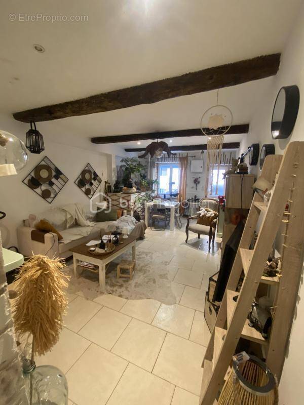 Appartement à TRANS-EN-PROVENCE