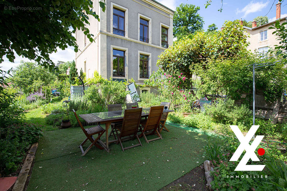 Maison à BOUXIERES-AUX-DAMES