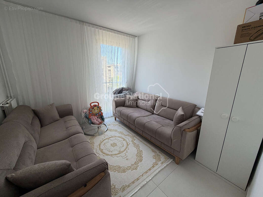Appartement à MARIGNANE