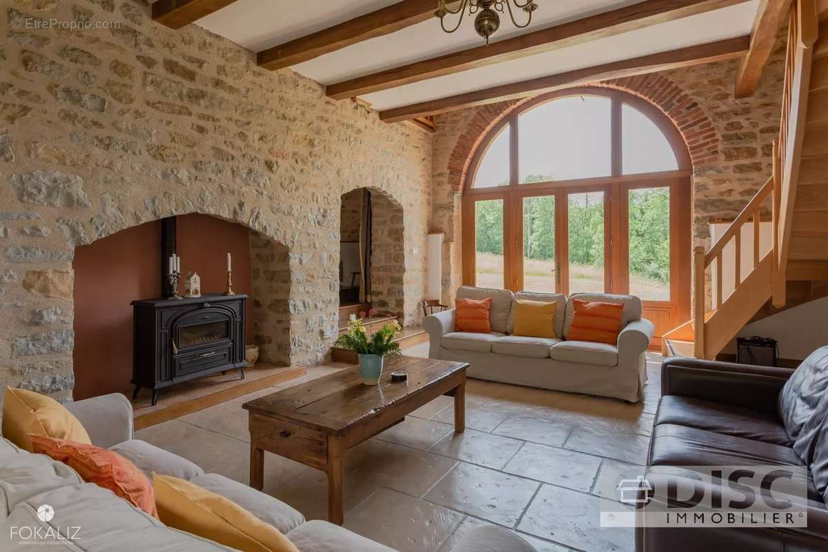 Maison à SAINT-ANTONIN-NOBLE-VAL