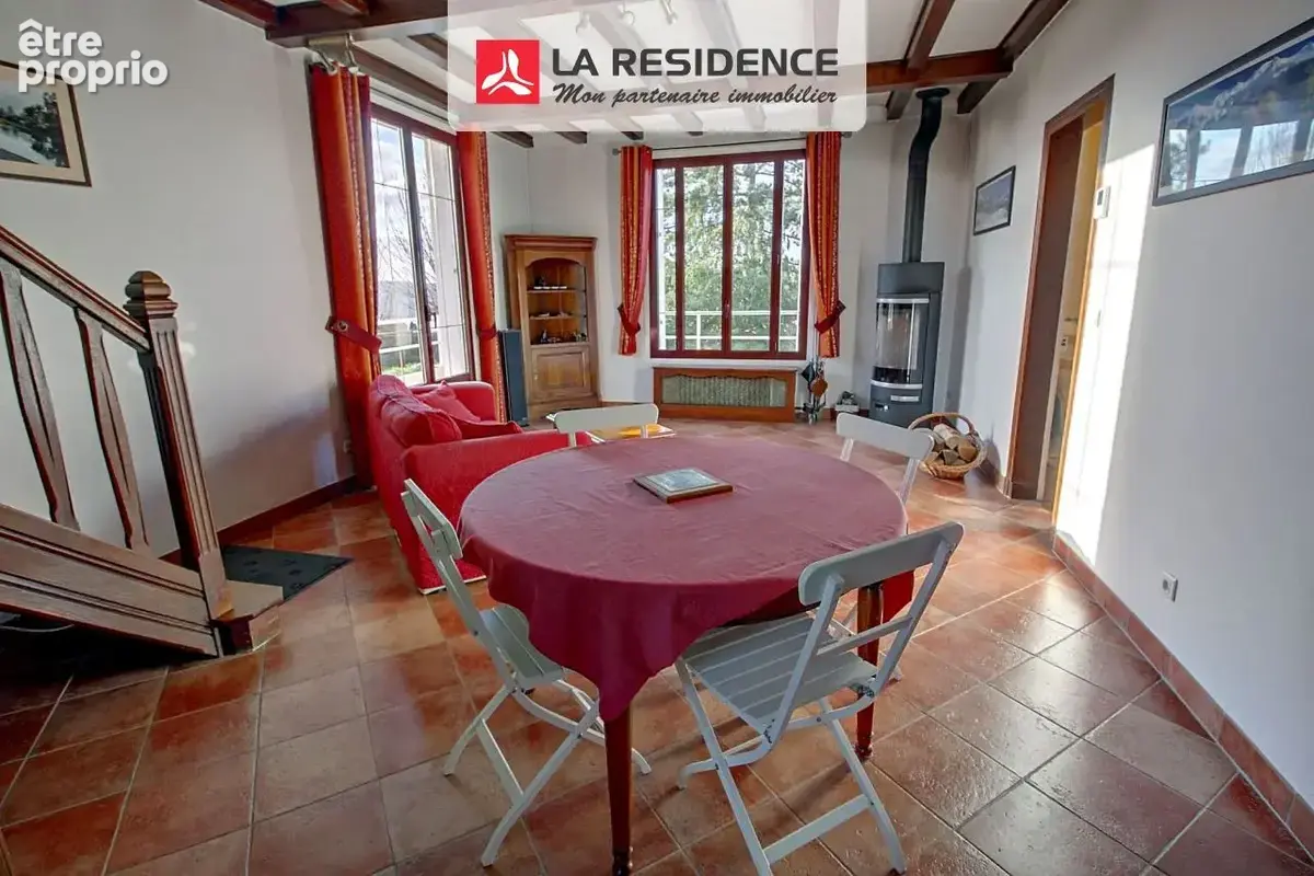 Maison 10 pièces 165 m² à vendre à Vaux-Sur-Seine (78740) - photo 2