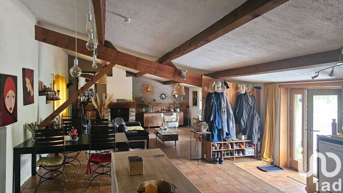 Photo 3 - Maison à VERCHENY