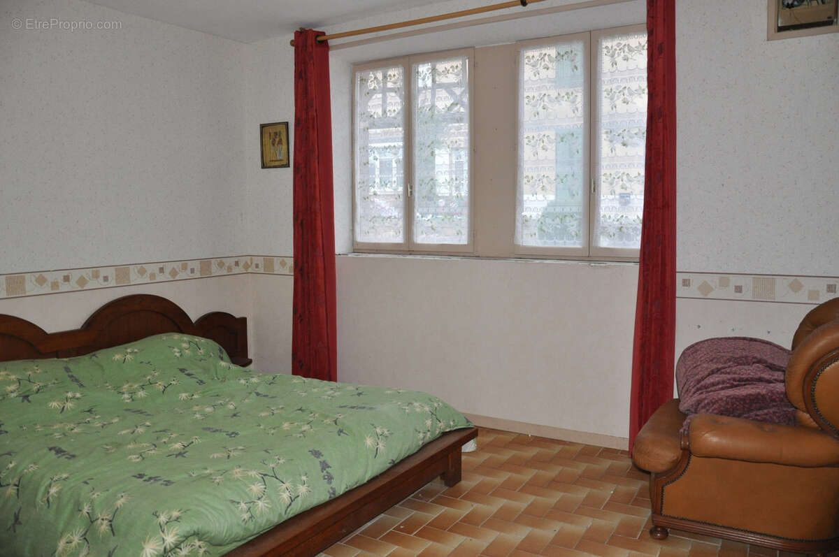 Maison à DROITURIER