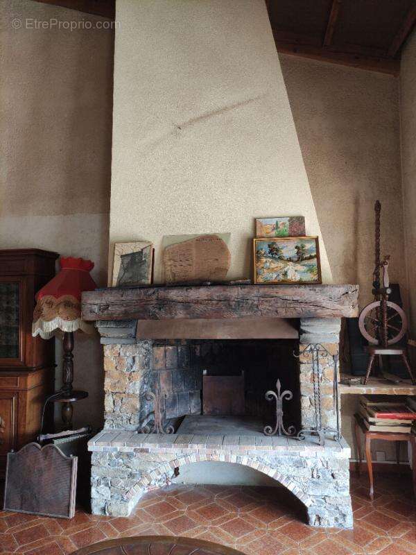 Maison à BORMES-LES-MIMOSAS