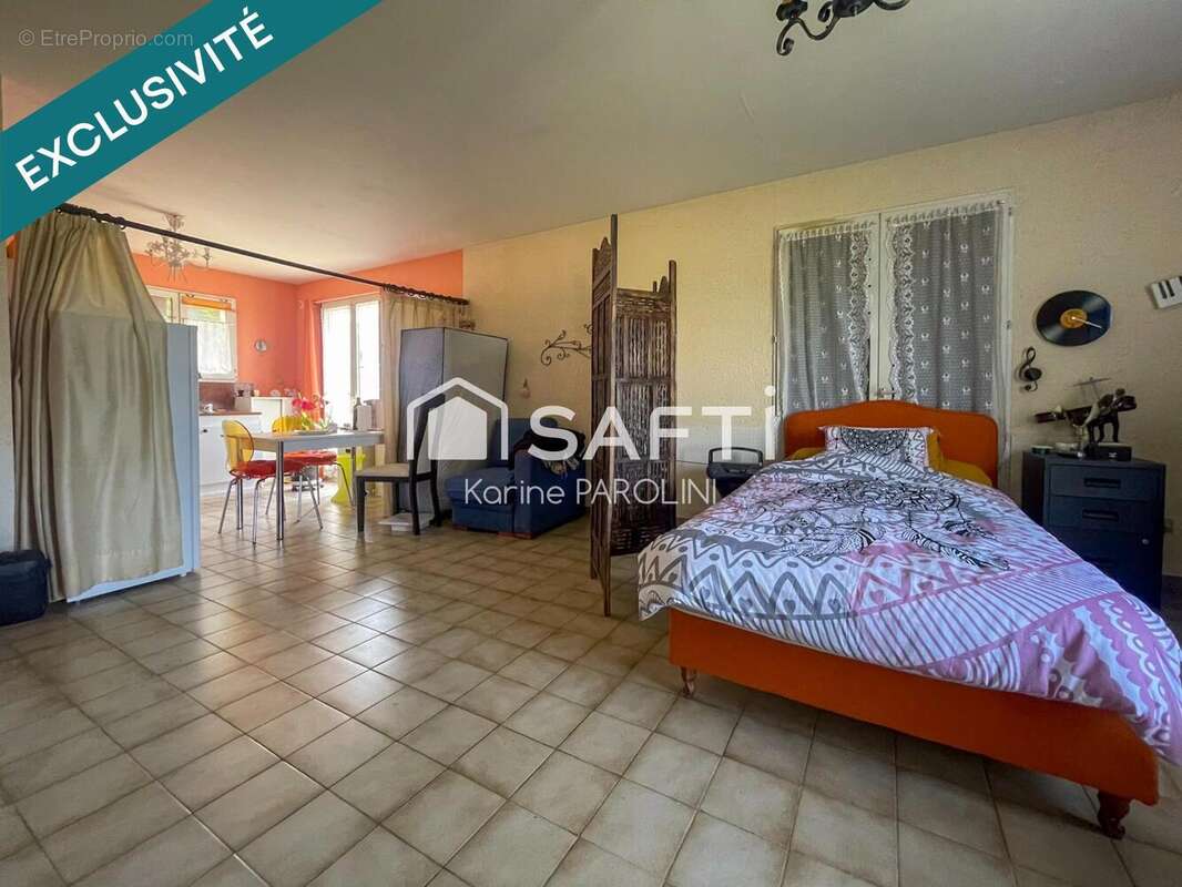 Photo 2 - Maison à SAINT-CLAIR-SUR-GALAURE