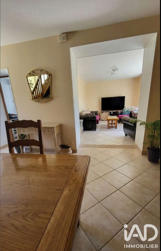 Maison 133 m² à Villemandeur  - photo 9