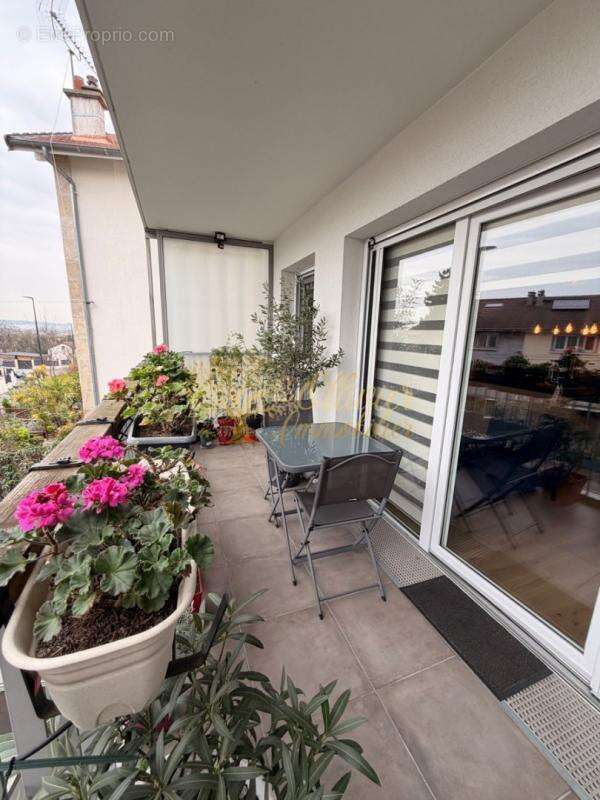 Appartement à CHAMPIGNY-SUR-MARNE