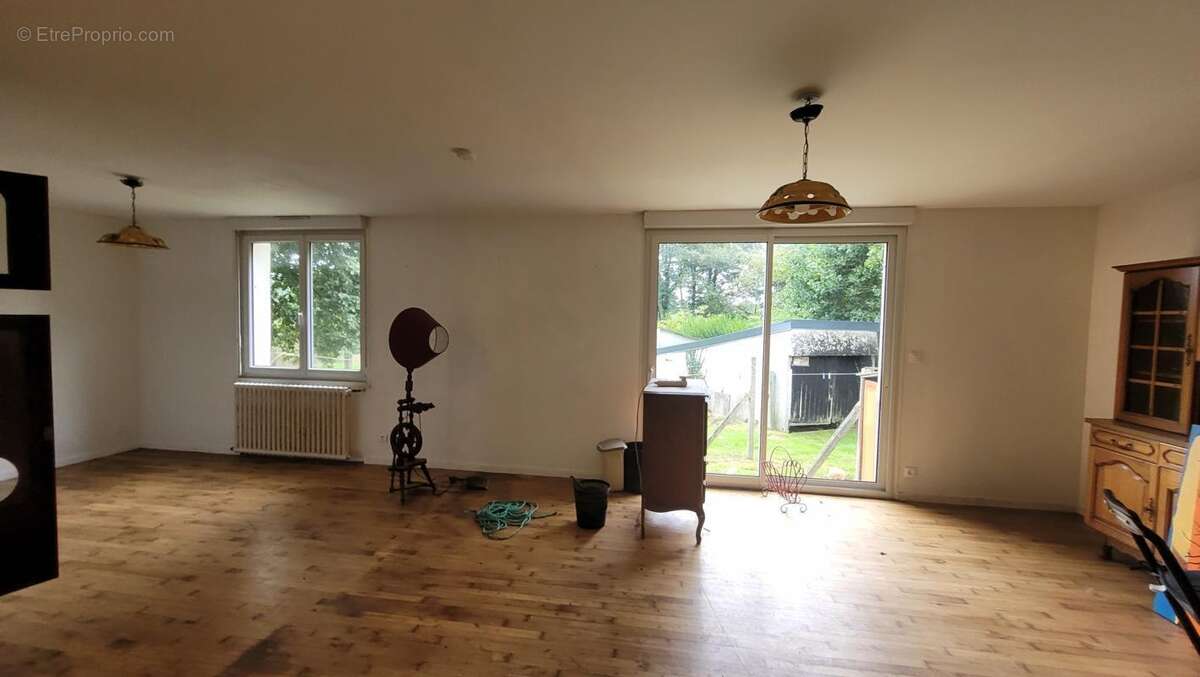 Maison à LE HAUT-CORLAY