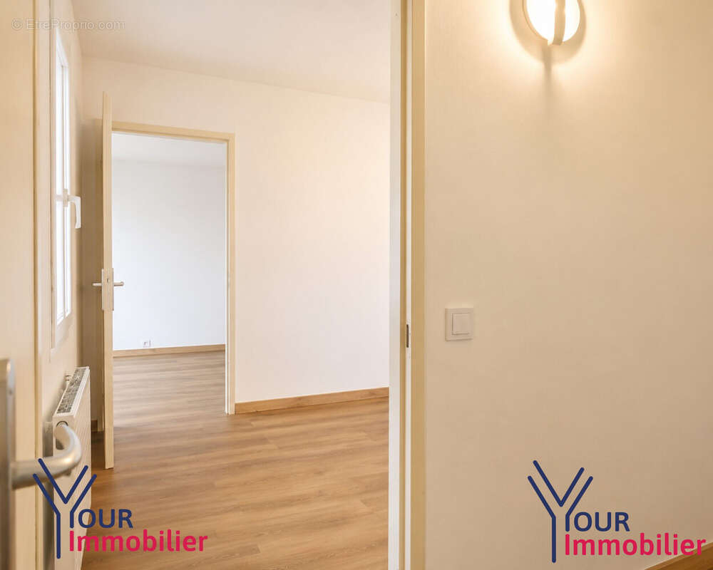 Appartement 75 m² à Venissieux  - photo 4