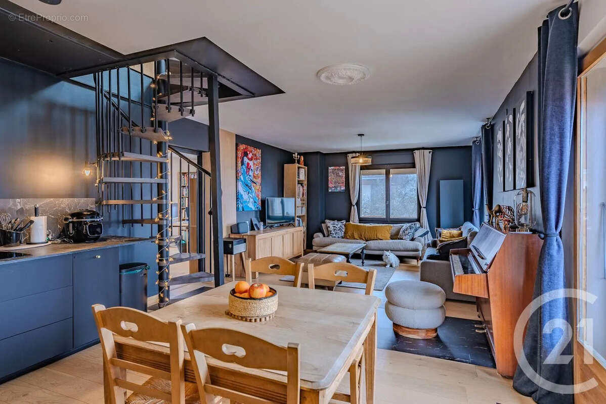 Maison à THOLLON-LES-MEMISES