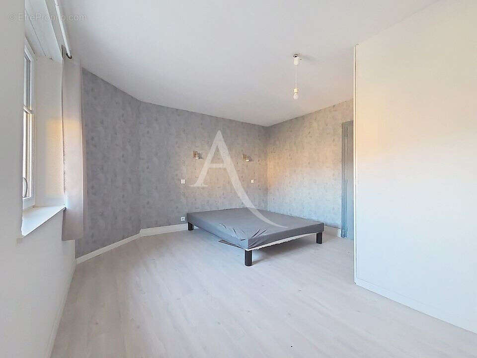 Maison - Sablonnières - 4 pièces de 74m² - Terrain 1296m²  avec Garage - photo 5
